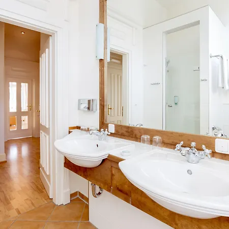 Apartmanhotel Usedom 4*